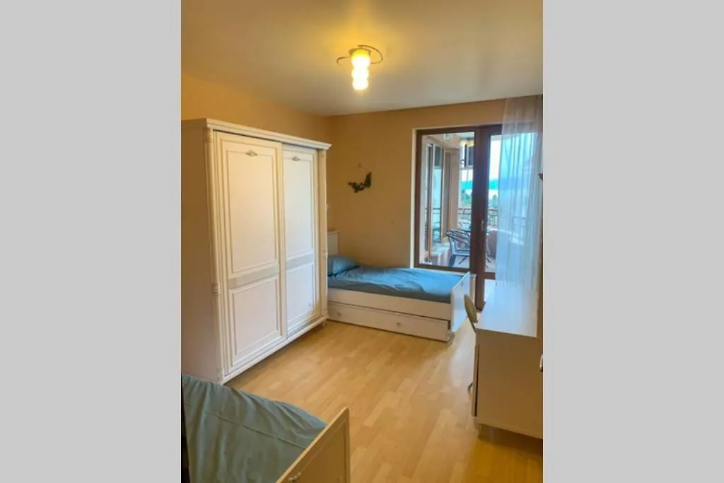 Sea View Apartment Next To Sea Garden And Beach Varna Bulgarije