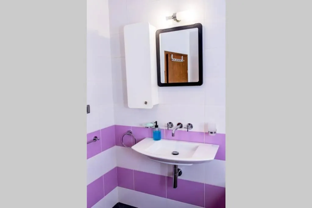 Sea View Apartment Next To Sea Garden And Beach Варна