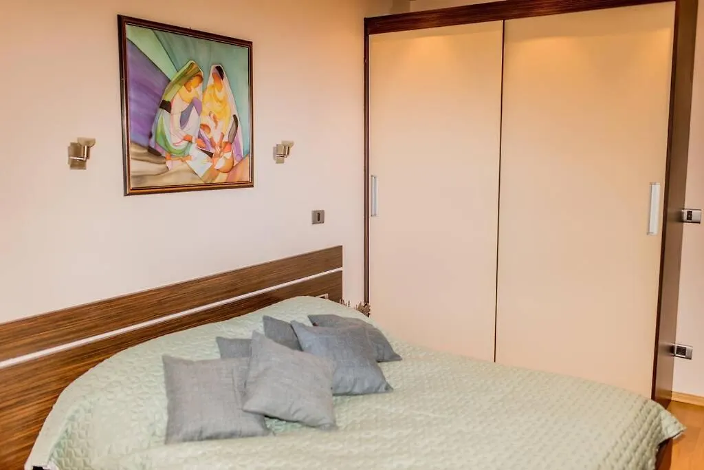 Sea View Apartment Next To Sea Garden And Beach Варна Болгария
